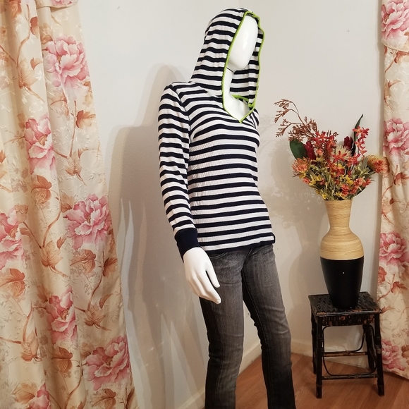 💕Ralph Lauren Active Top Size L💕 - Picture 4 of 7